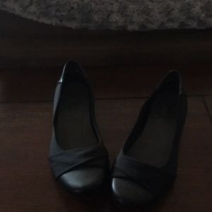 BareTraps dress shoes
